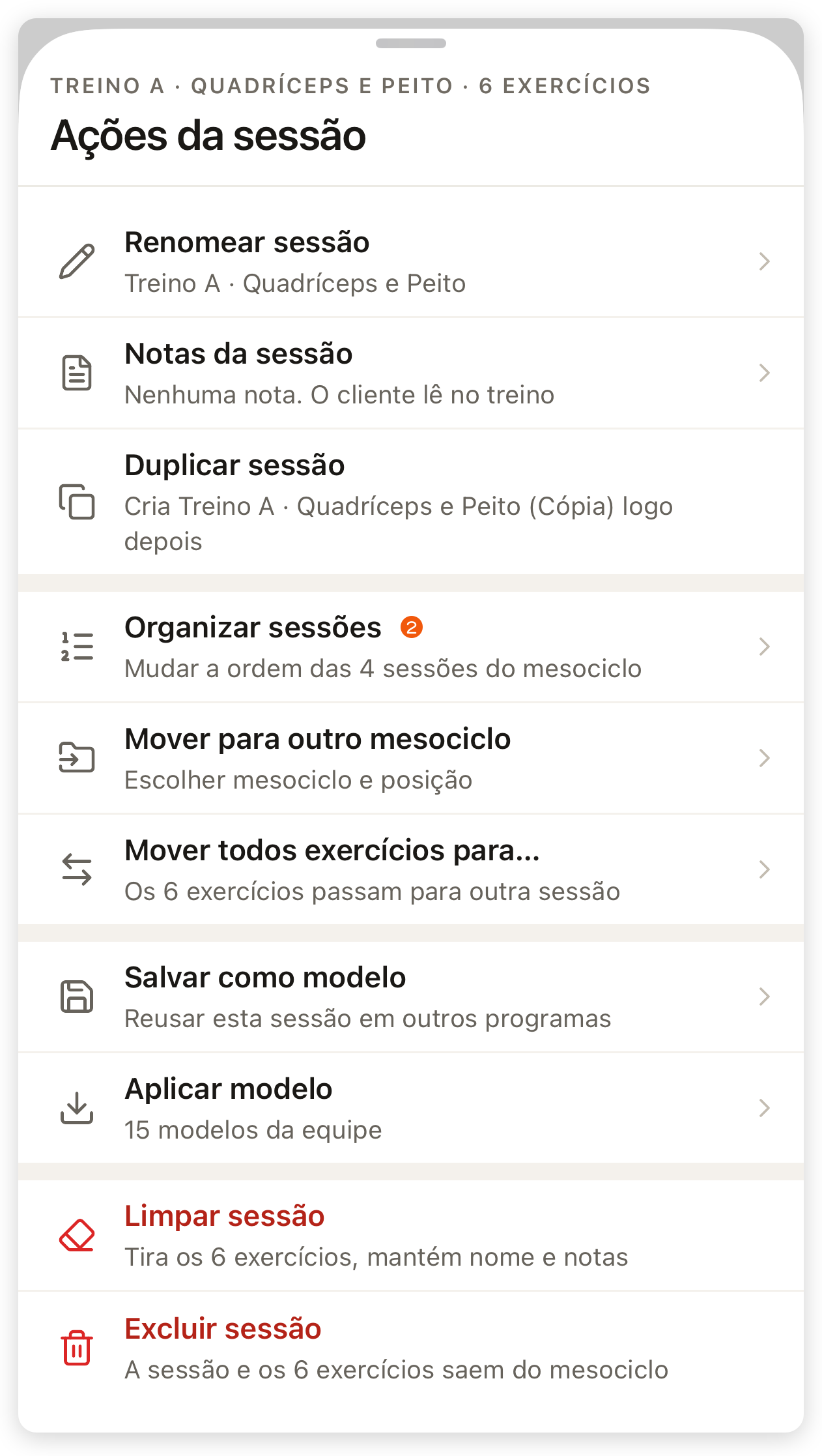 Ações da sessão no app do treinador com Renomear sessão, Notas da sessão, Duplicar sessão, Organizar sessões e Excluir sessão