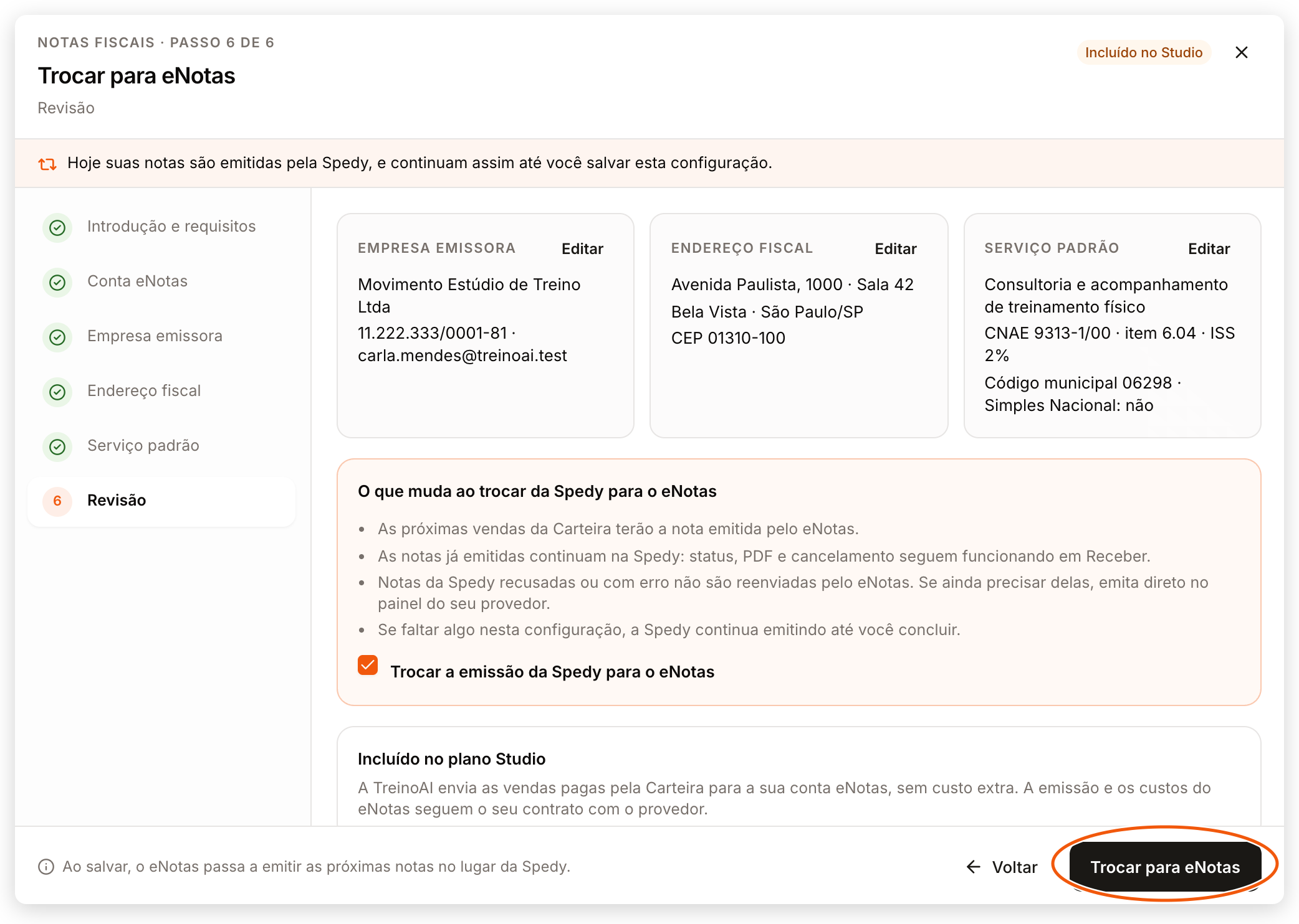 Revisão do assistente Trocar para eNotas com o quadro O que muda ao trocar da Spedy para o eNotas, a confirmação marcada e o botão Trocar para eNotas